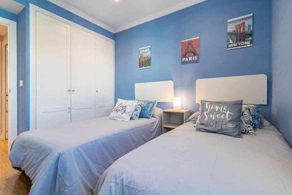 Apartamento 3 En Estadio Del Sevilla 8 Plazas Y M