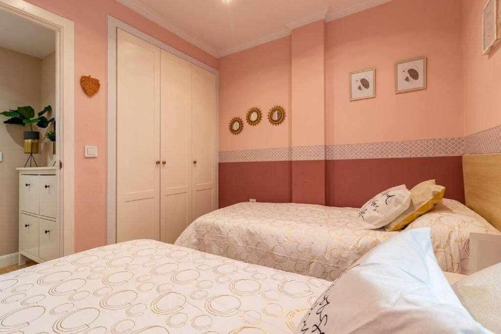 Apartamento 3 En Estadio Del Sevilla 8 Plazas Y M Sevilla